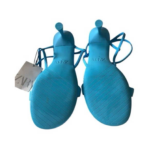 Zara Women's Vibrant  blue strappy Sandals-size 9 - Picture 4 of 5